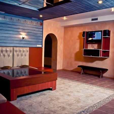 Central Hotel Soroca Dış mekan fotoğraf
