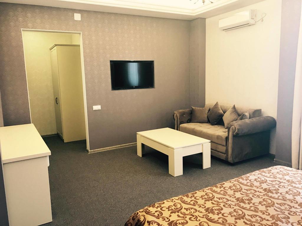 Central Hotel Soroca Dış mekan fotoğraf
